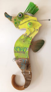 Nevada Sea Horse, scultura in legno di recupero, cm 60x25